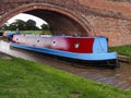 TARPORLEY, CHESHIRE/UK - SEPTEMBER 16 : Narrow Boat Travelling a Royalty Free Stock Photo