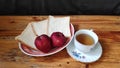tea, bread and apples, healthy foods that are friendly to your body's health