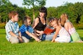 Teacher reading to kids Royalty Free Stock Photo