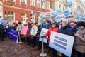 Teachers decides for strange idea- release balloons in the air, during picket, protest for pay rise