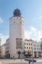 Thick Tower German: Dicker Turm.