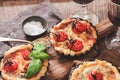 Tomato quiche with wine, the national prescription France