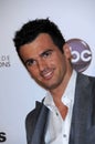 Tony Dovolani