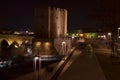 Torre de la Calahorra nocturna