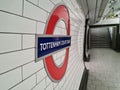 Tottenham Court Road train platform
