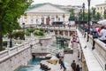 Tourists in the Alexander Garden fountains