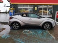 Toyota CHR driver breaking the rules