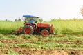 Tractor Incorporation the Green manure