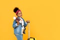 Traveling African American girl Royalty Free Stock Photo