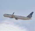 United Airlines Boeing 767-300 departure from Orlando Airport