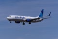 United 737-900