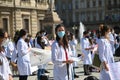 University students of the Faculty of Medicine protest to return to the internship in the hospitals