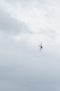 A USAF Thunderbirds F-16 making a tight turn at the Abbotsford Airshow.