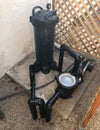 Variable-speed pool pump with cartridge filter