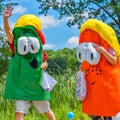 Veggie Tales - Larry the Cucumber - Laura the Carrot