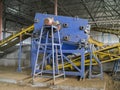 Vibrating Separator-Sifter. Useful For Engineers And Students