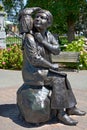 Bronze statue honors the renowned Canadian artist Emily Carr,