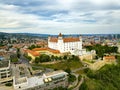 Pohľad na Bratislavský hrad a staré mesto. Letecký pohľad na panorámu Bratislavy