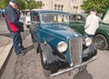 Vintage Austin 10 / 4 saloon