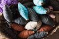 Filling carriers of the loom with spool of threads inside