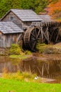 Virginia's Mabry Mill on the Blue Ridge Parkway in the Autumn se Royalty Free Stock Photo