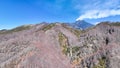 Vulcano Etna  - vista del cratere attivo con cielo blu e emissioni di fumo Royalty Free Stock Photo