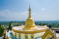 Myawaddy, Myanmar : Wat pratathinyai in Myanmar