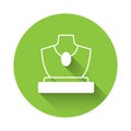 White Auction jewelry sale icon isolated with long shadow background. Auction bidding. Sale and buyers. Green circle