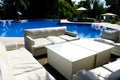 Bianco divano piscina 