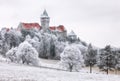 Zimný les oblaky Krajina so Smolenickým zámkom, Slovensko