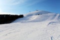 Zimní zasněžené hory lyžařského střediska Donovaly