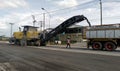 WIRTGEN 2200CR ASPHALT MILLING ON TRUCK