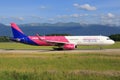 Wizzair plane