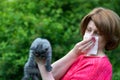 woman with allergies to a cat