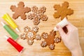 Decorating snoflakes cookies