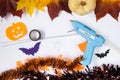 Wreath on the door, Halloween step by step instructions, diy. Thanksgiving door decor, lesson for children. Step 1