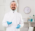 Male nurse preparing injection Royalty Free Stock Photo