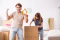 The young pair moving to new appartment Royalty Free Stock Photo