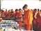 07 december 2018, Thep Khunakon Road, Na Mueang, Chachoengsao, Thailand, Monks recept alms at University for Monks