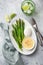 Asparagus, poached egg and hollandaise sause