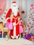 For children in the New Year\'s Eve Santa Claus came, they happily embrace it