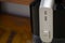 Closeup of the battery gauge on the cordless vacuum cleaner