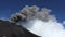 Etna - Sbuffo dal cratere durante la sosta degli escursionisti