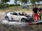 Exclusive sports car caught fire in the middle of the highway