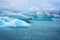 JÃ¶kulsÃ¡rlÃ³n icebergs