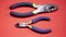 Mechanical pliers It is used to manipulate, bend or hold all kinds of metal parts of different materials.