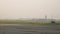 Movement on the airport runway/Movimiento en la pista del aeropuerto