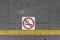 No smoking sign on the street