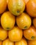 Photo mandarin, tangerine on the counter supermarket