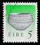 Postage stamp printed in Ireland shows Dunamase Food Vessel (Early Bronze Age), Irish Heritage and Treasures serie, 5 p - Irish